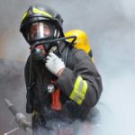 Incendio alla ex Bertolini a Mossa: l’area è interessata da un’indagine sul traffico illecito di rifiuti