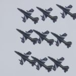 Le Frecce Tricolori sorvolano tutte le regioni italiane "in segno di unità, solidarietà e ripresa"