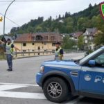 Erano in un normale bus di linea quattro migranti della rotta balcanica: arrestato il passeur