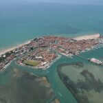 A Grado, l'Isola del Sole e del Benessere per fare il pieno di energia e salute in Friuli Venezia Giulia