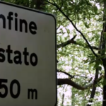 Rotta balcanica, la situazione si aggrava. L'ultimo episodio è un inseguimento forsennato