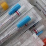 Licenziata per non aver voluto sottoporsi al tampone: la storia di una operatrice sanitaria del SSR