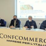 Report Confcommercio Fvg sull'anno del Covid: le imprese resistono ma con fatica
