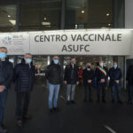 Covid-19, calo dei ricoveri in terapia intensiva. Partite prenotazioni vaccino a soggetti fragili