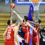 Basket, si torna a giocare all'Allianz Dome con un'Allianz che travolge VL Pesaro. La fotogallery