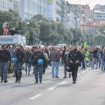 Corteo No Green Pass a Trieste degenera in violenze, 18 persone denunciate e 6 allontanate dal capoluogo