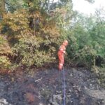 Incendio sul Carso lungo la linea ferroviaria, traffico interrotto e treni sospesi. Domato dai VVFF