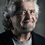 Grande ritorno live del comico genovese  Beppe Grillo al Teatro Nuovo Giovanni da Udine
