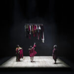 Il teatro materico e ancestrale di Alessandro Serra ritorna a Shakespeare con “La Tempesta" al Politeama Rossetti