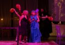 “Seagull Dreams. I sogni del gabbiano” di Irina Brook racconta con passione il mestiere del teatro in scena  al Teatro Stabile del Friuli Venezia Giulia