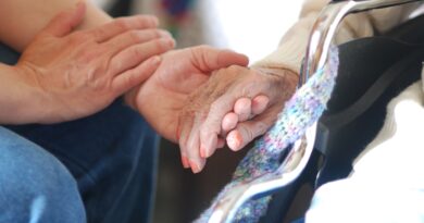 “Si fa rete – Sosteniamo Insieme la Fragilità dell’Anziano”: parte il percorso formativo  per la cura della persona anziana