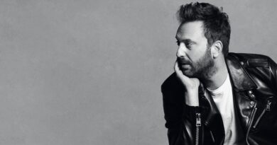 Cesare Cremonini debutta con il suo tour allo stadio di Teghil di Lignano Sabbiadoro