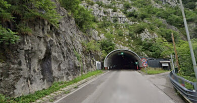 Incidente mortale nella galleria della Val Colvera, perdono la vita due giovani calciatori