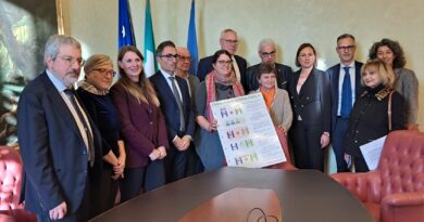 20 mila firme in Consiglio regionale per il ritorno della chirurgia senologica a Tolmezzo