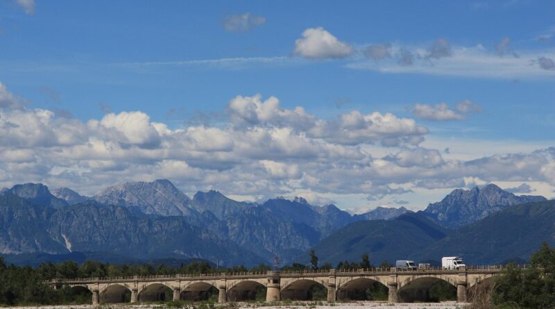 Referendum, in Friuli Venezia Giulia prevale il sì ma i risultati locali raccontano una regione variegata e complessa