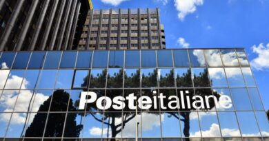 Poste Italiane vale una manovra: 14 miliardi al PIL e 182 mila posti di lavoro