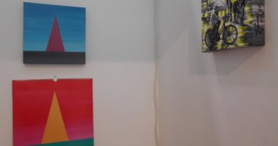 “Colors” è indice di un confronto tra le opere di tre autori: Elisabetta Bacci, Carlo Fontana e Giovanni Pulze nella sede della Comunità degli Italiani di Pola