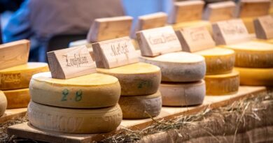 Domenica 18 ottobre fra i monti della Carnia – “ForMandi”: a Sutrio l’autunno profuma di formaggi di malga
